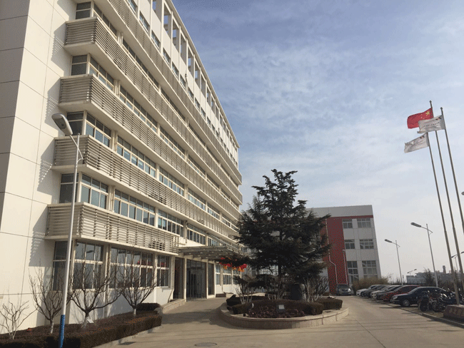 拼搏体育化工祝大家猪年新春快乐